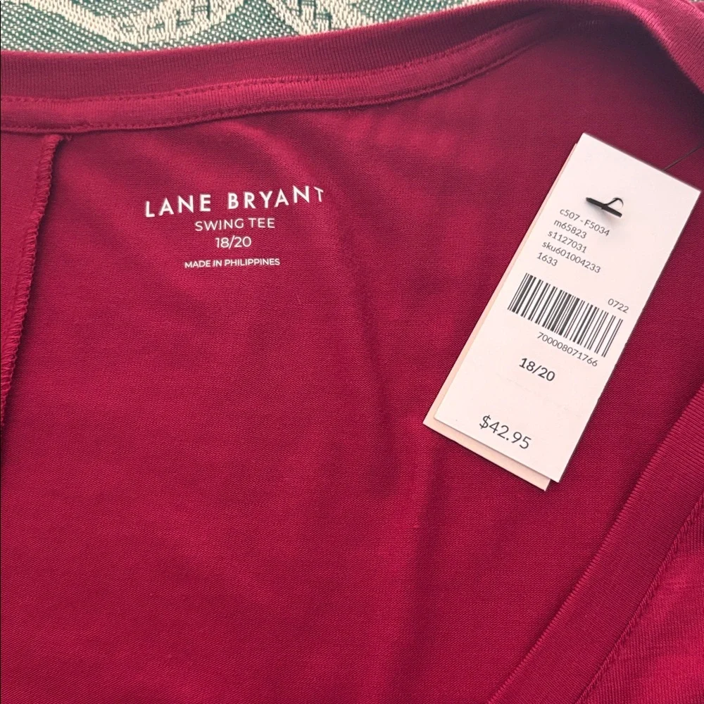 Lane Bryant Red Short Sleeve Swing Top - Picture 4 of 5